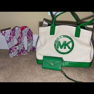 NEW** SnakeSkin Michael Kors purse